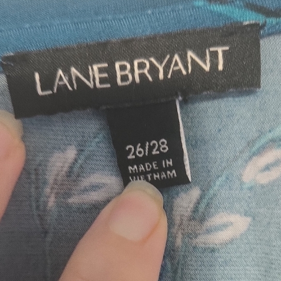 Lane Bryant Floral Teal Women's Top - Picture 2 of 3